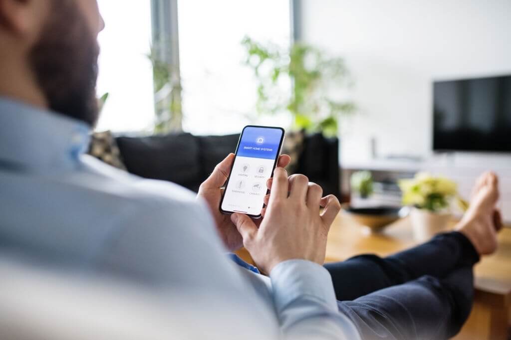 Wiguard smart home app for real-time security monitoring