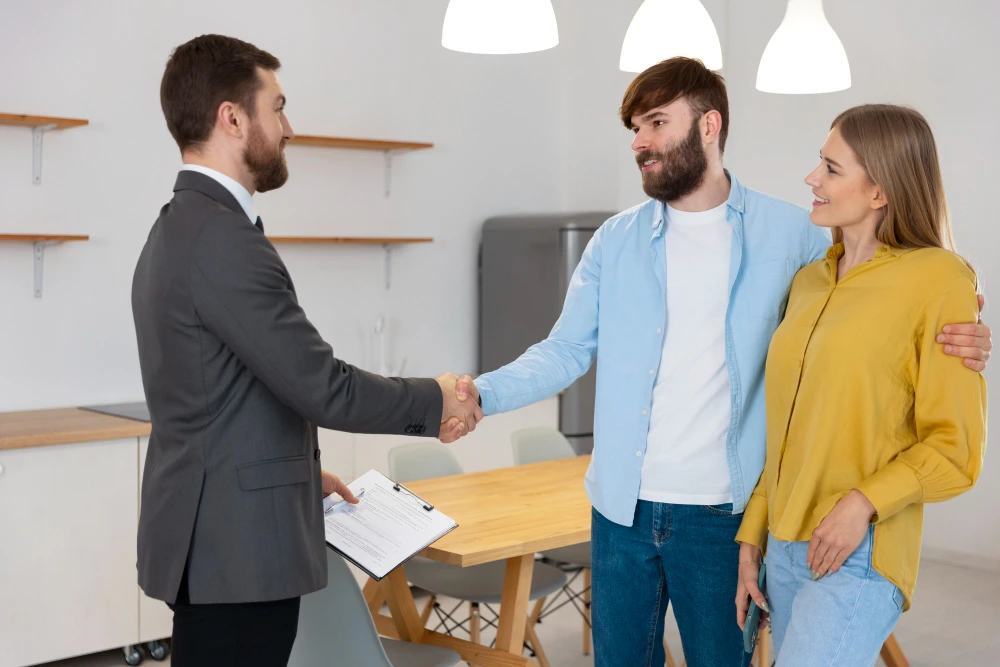 Property owner working with Hutt Connect Technology